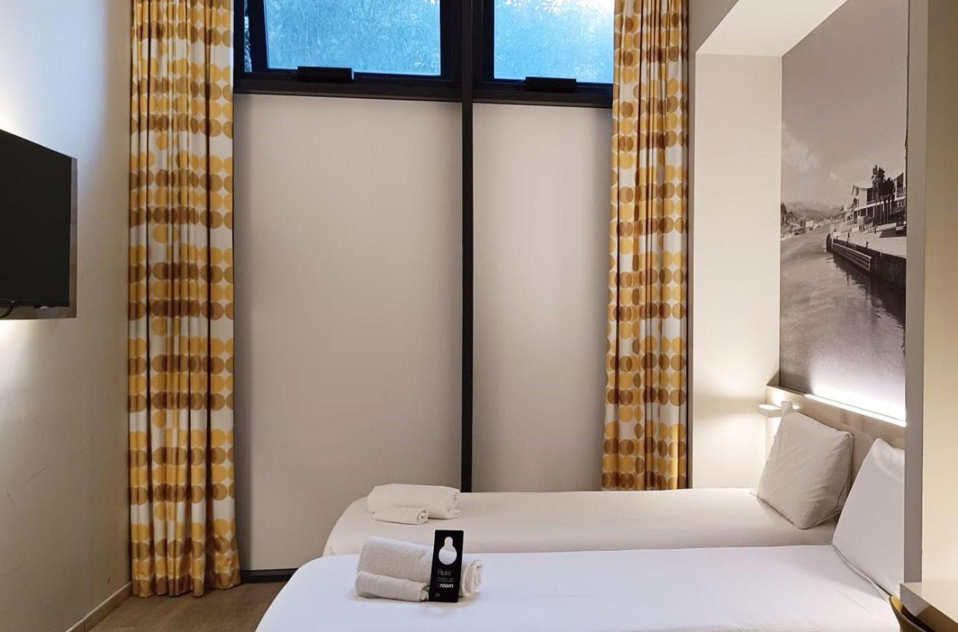 B&B Hotel Savona Exterior photo